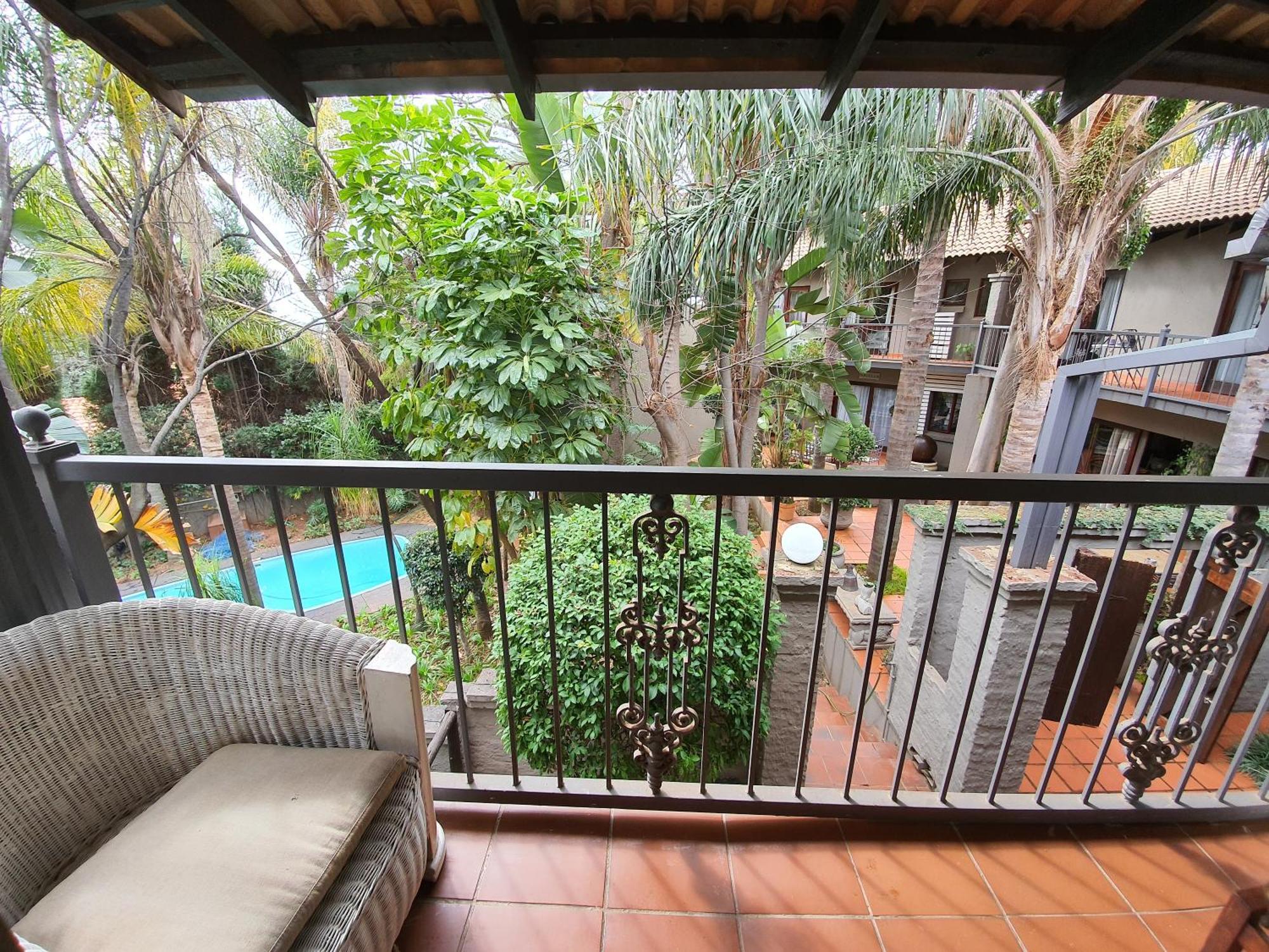 Waterhouse Guest Lodge - Indus Street Преторія Номер фото